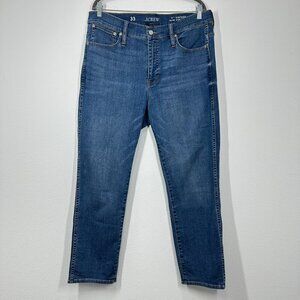 J. Crew Women's Size 33 9" vintage slim-straight jean in Rainstorm wash NWOT